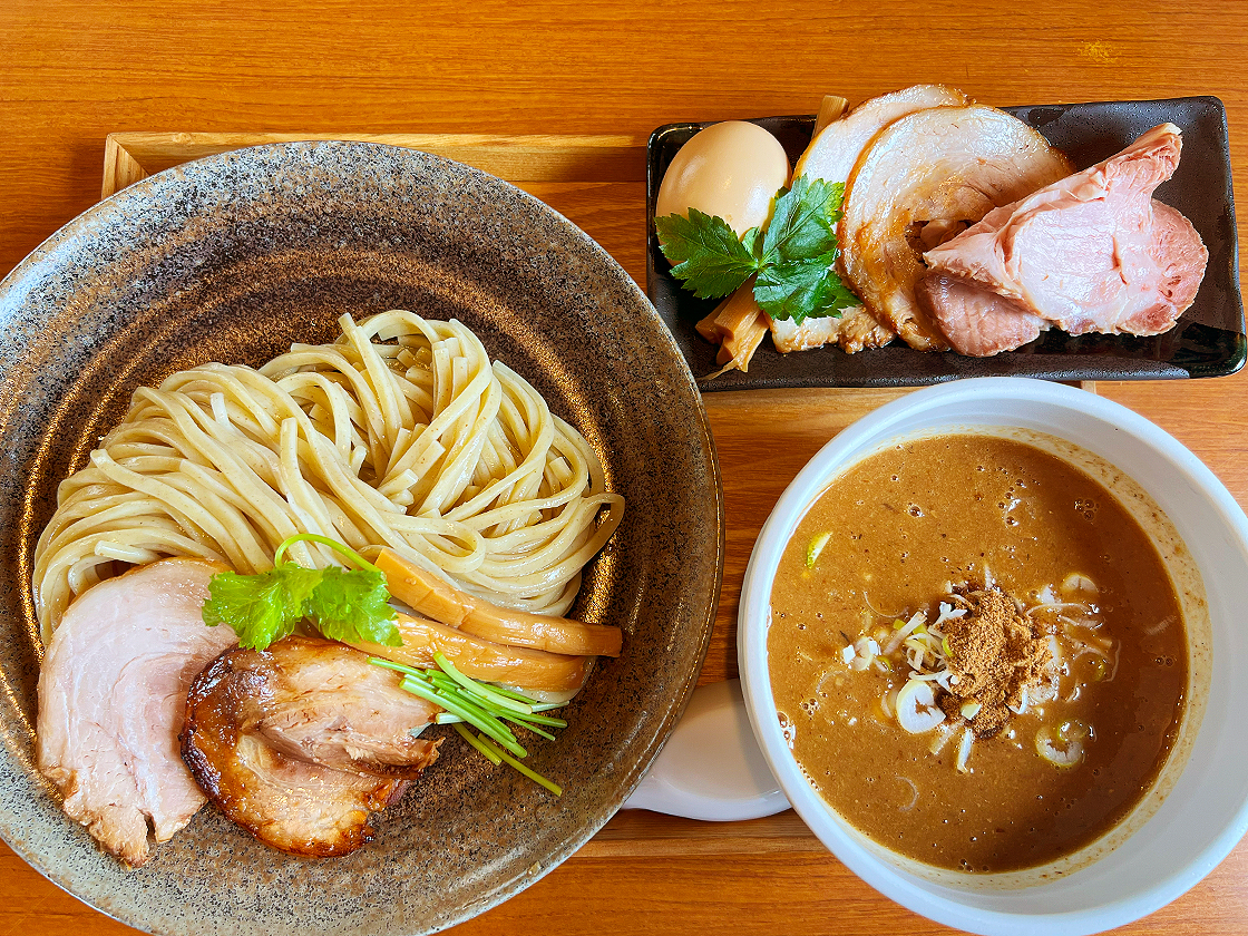 麺や燈花の評判と噂の真相｜名物鯛塩らぁ麺の魅力と2026年最新情報
