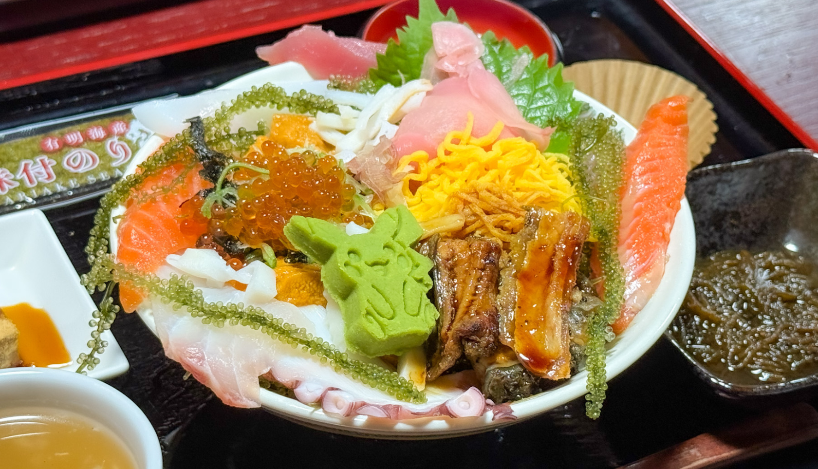 お食事処錦屋の評判と真相｜名物海鮮丼の価格や混雑回避術を徹底解剖