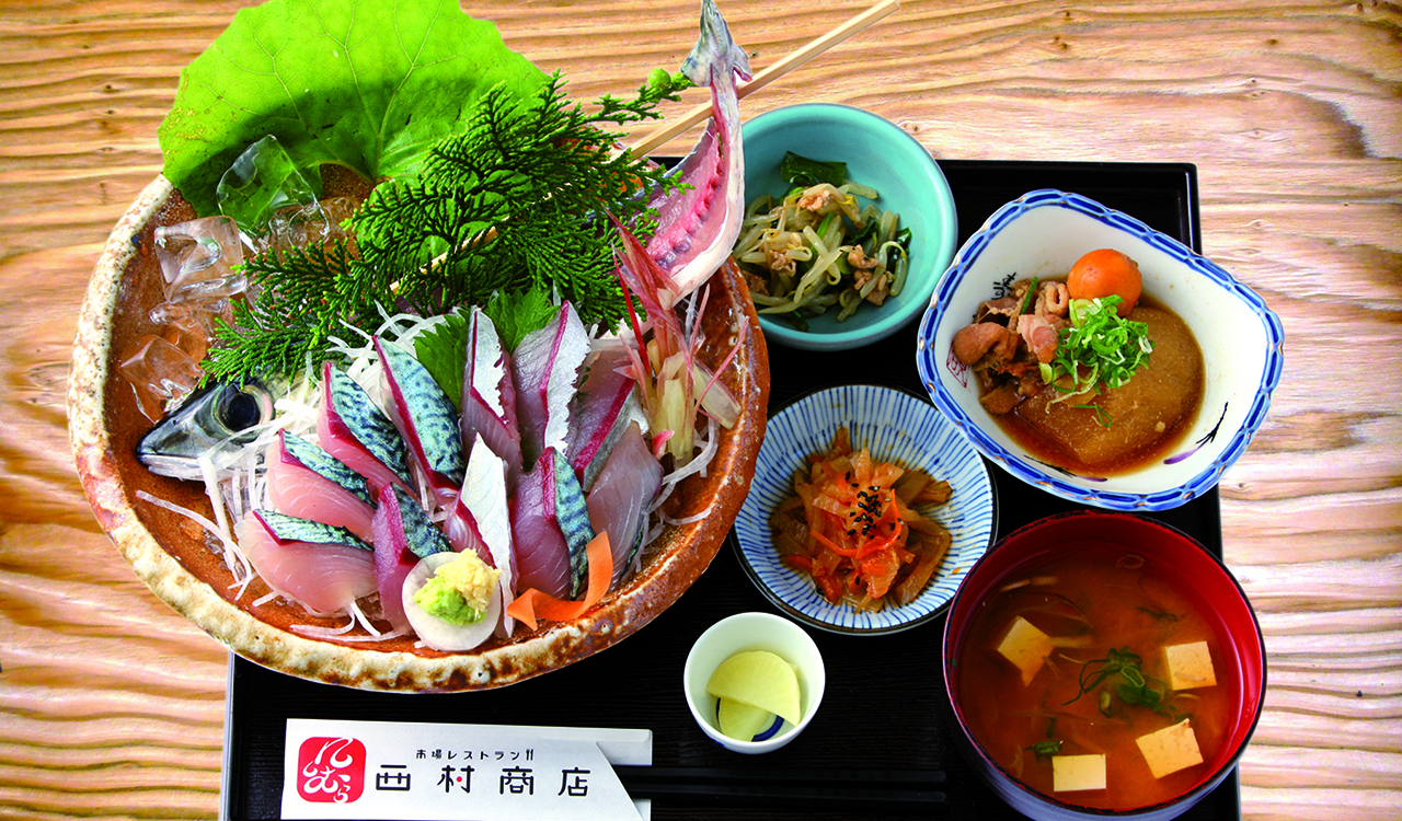 高知・西村商店が熱狂的人気の理由！混雑と海鮮丼の真相に迫る