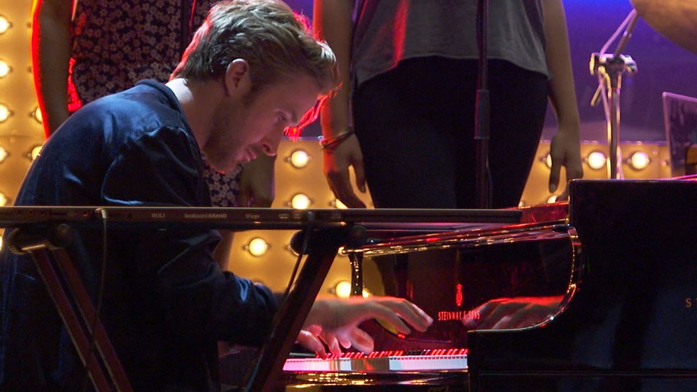 Can Ryan Gosling Play the Piano