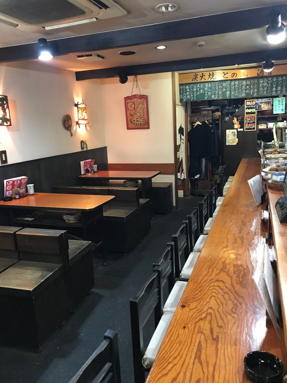 矢場とん東京店舗を徹底比較！混雑回避の裏ワザと名物わらじかつの真相