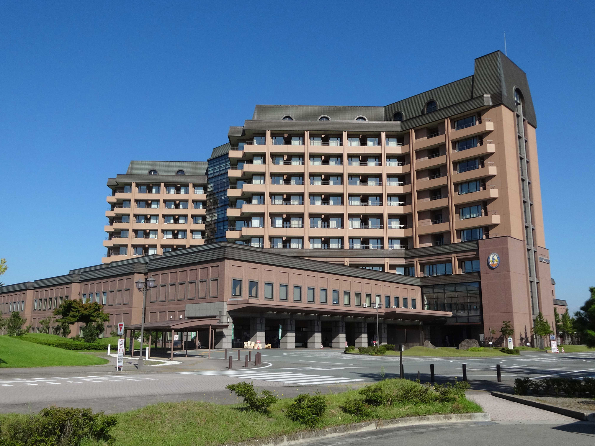 山形県立中央病院の外来受付が急変？がん高度医療と面会制限の全貌