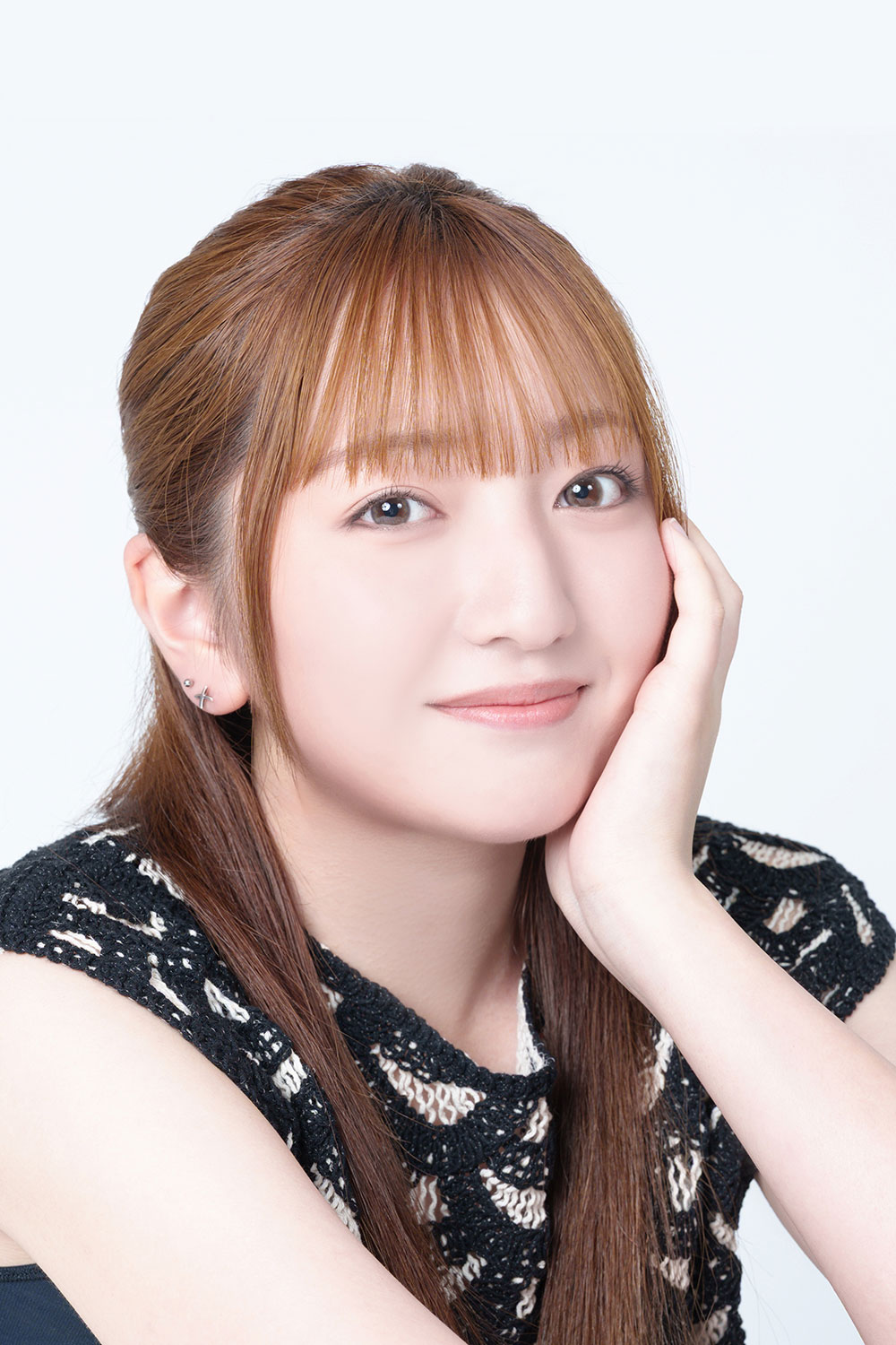 天才子役・谷花音の現在。留学を経た激変の姿と本格復帰の噂を追う