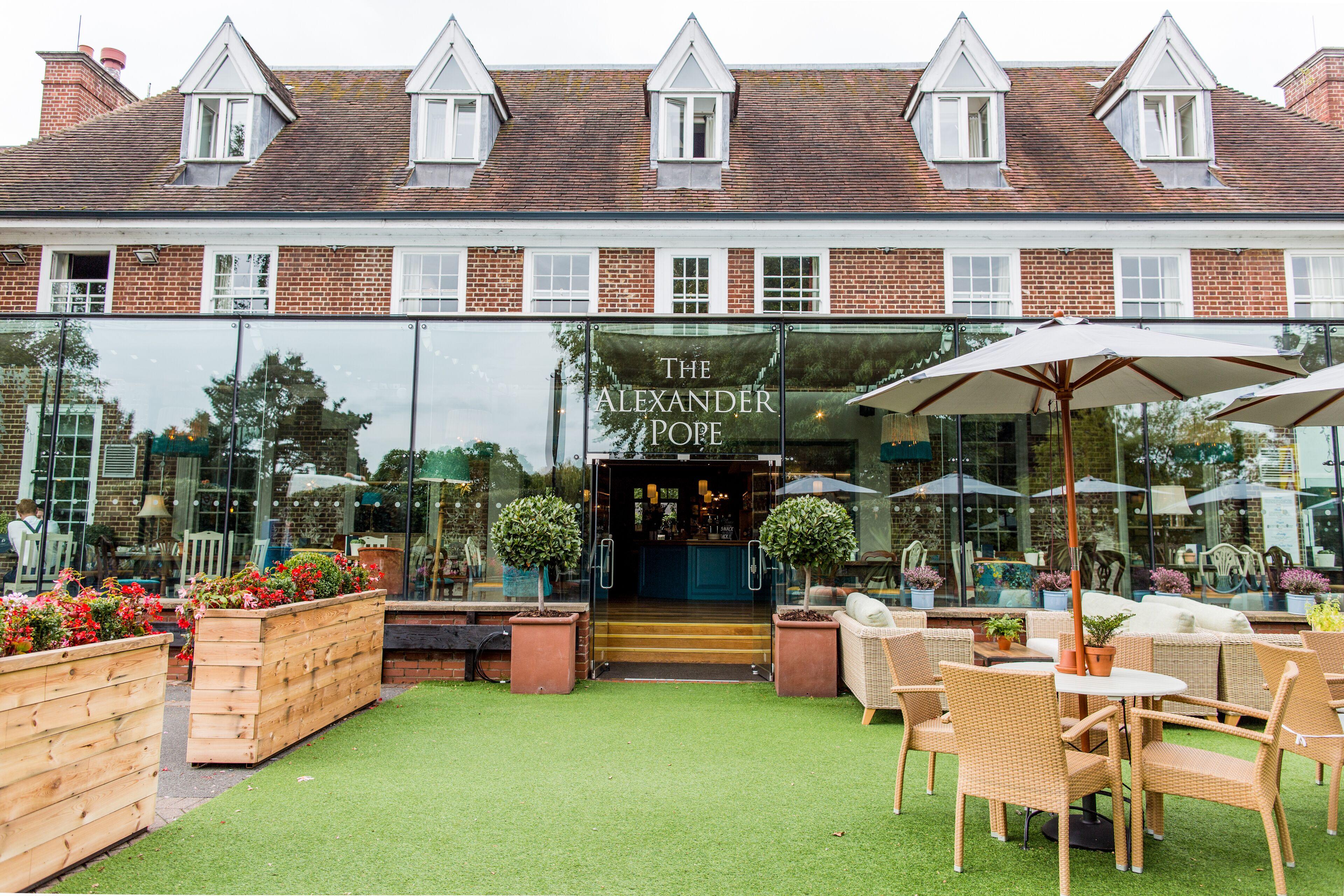 Alexander Pope Hotel Cross Deep Twickenham