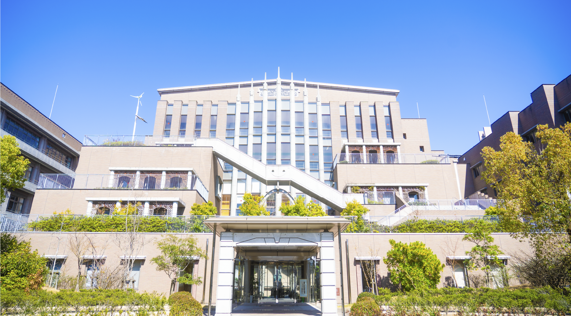 東福岡高校・自彊館中の共学化と評判｜偏差値・進学実績と部活の真相