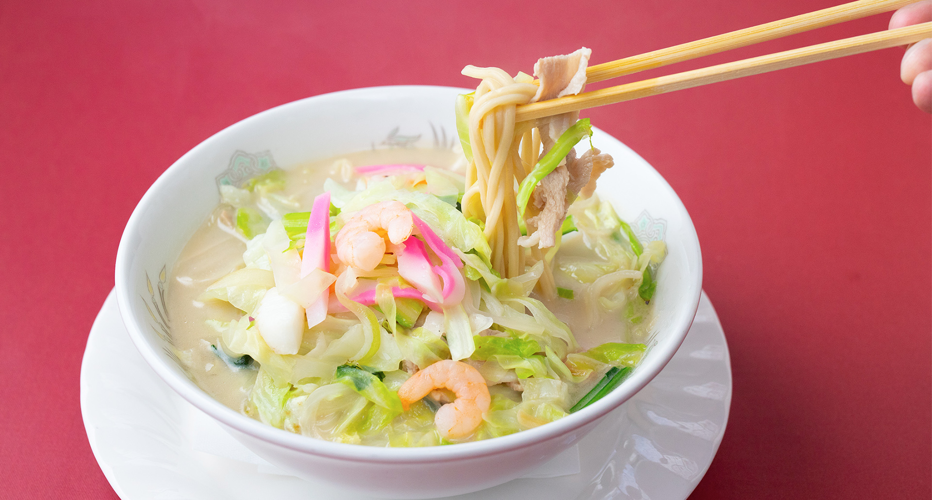 本場長崎の濃厚スープを再現！プロが教える絶品ちゃんぽんうどん