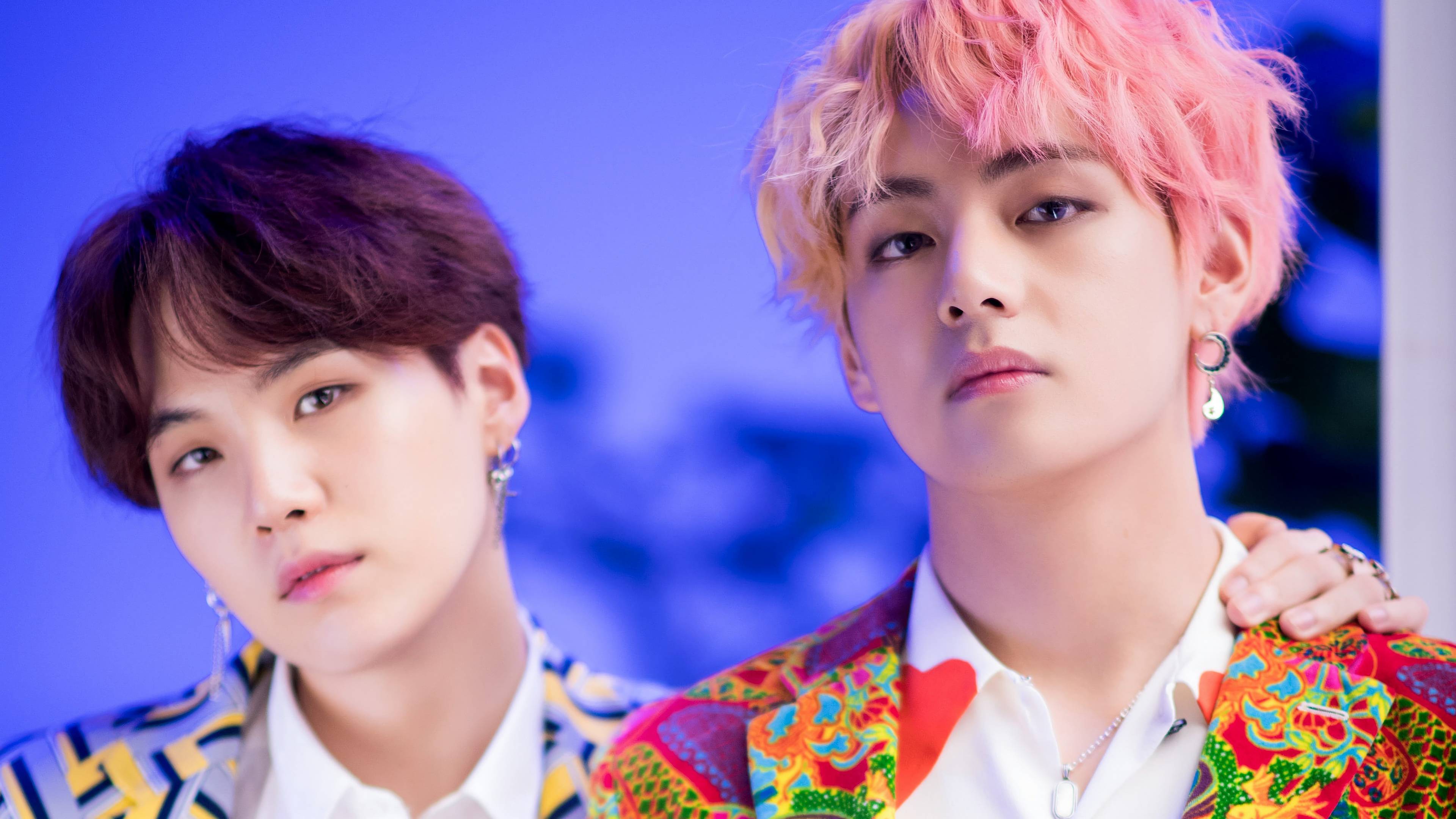 Jungkook and Suga and V