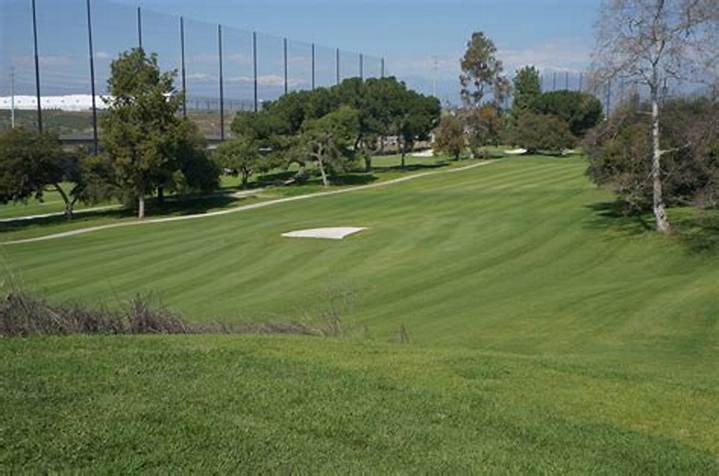 Diamond Bar Golf Course Guide: Tee Times, Layout, and What to Expect