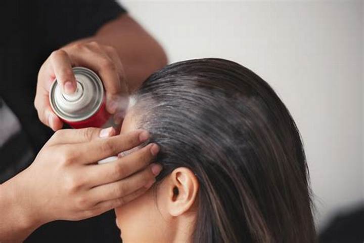 ヘアスプレーが床についた！素材別・完全落とし方ガイド