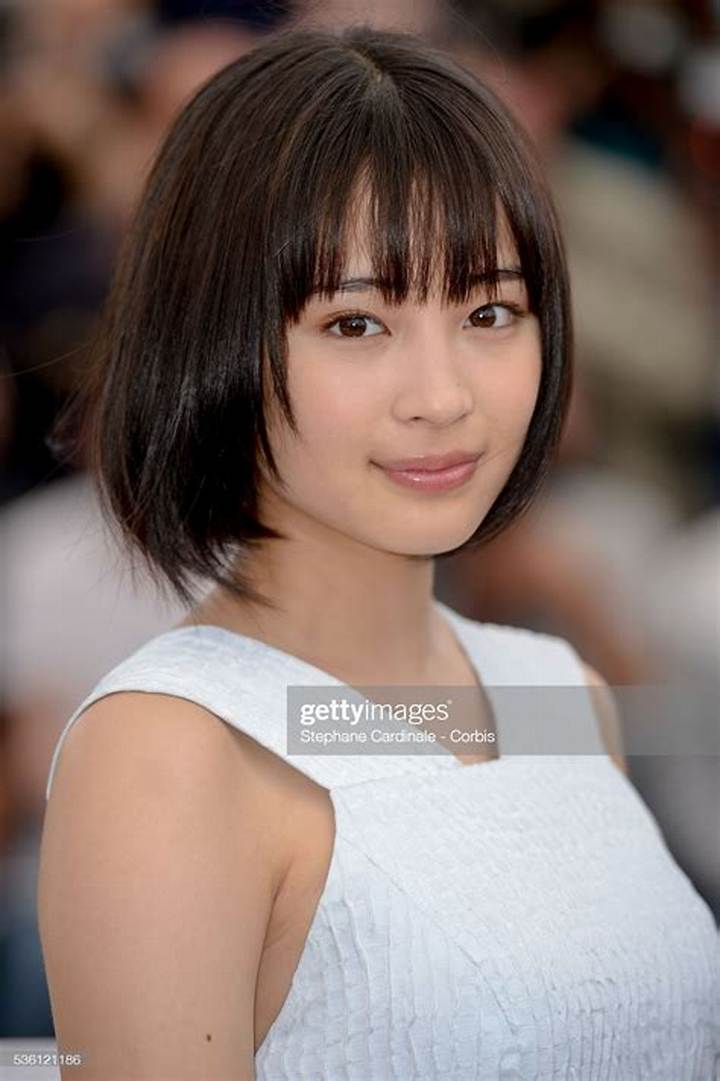 広瀬すずの魅力を徹底解剖——女優としての存在感とスタイルの秘密