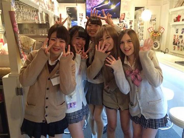 女子高生の生足トレンド：Jkファッションが映す自由と葛藤