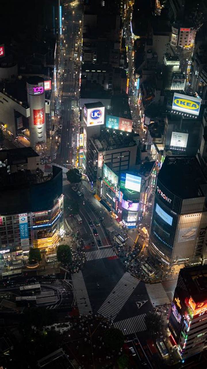 ラトゥール渋谷の最上階に住む芸能人たち - 東京最高峰の高級レジデンス徹底解説