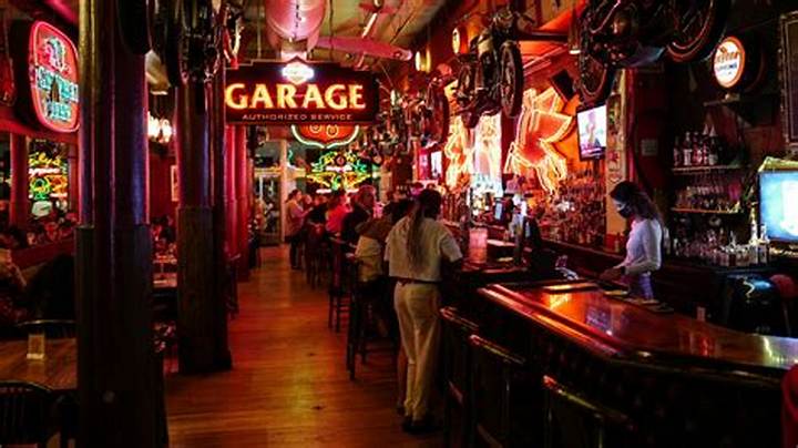 What Is a Dive Bar? the Definitive Guide to a Neighborhood Classic